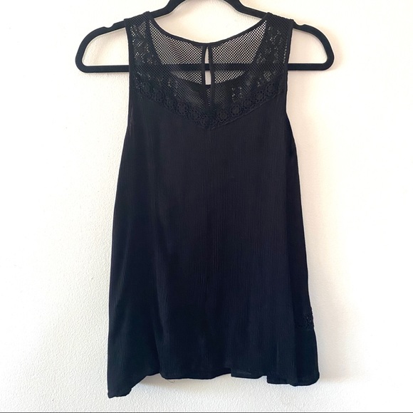 Acemi Black Sleeveless Top - Picture 7 of 10